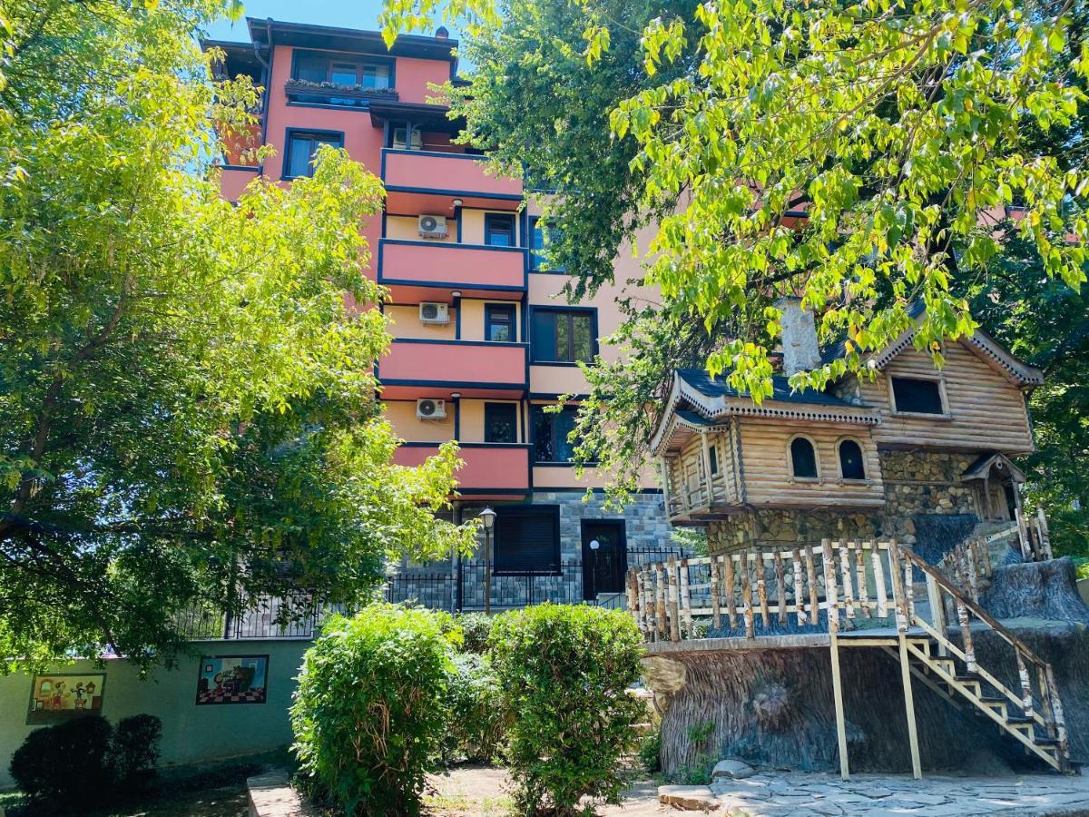 Babylon Park Apartment Sandanski Esterno foto