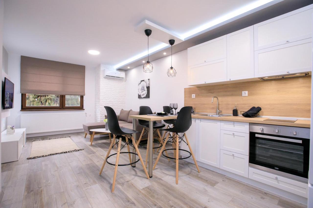 Babylon Park Apartment Sandanski Esterno foto