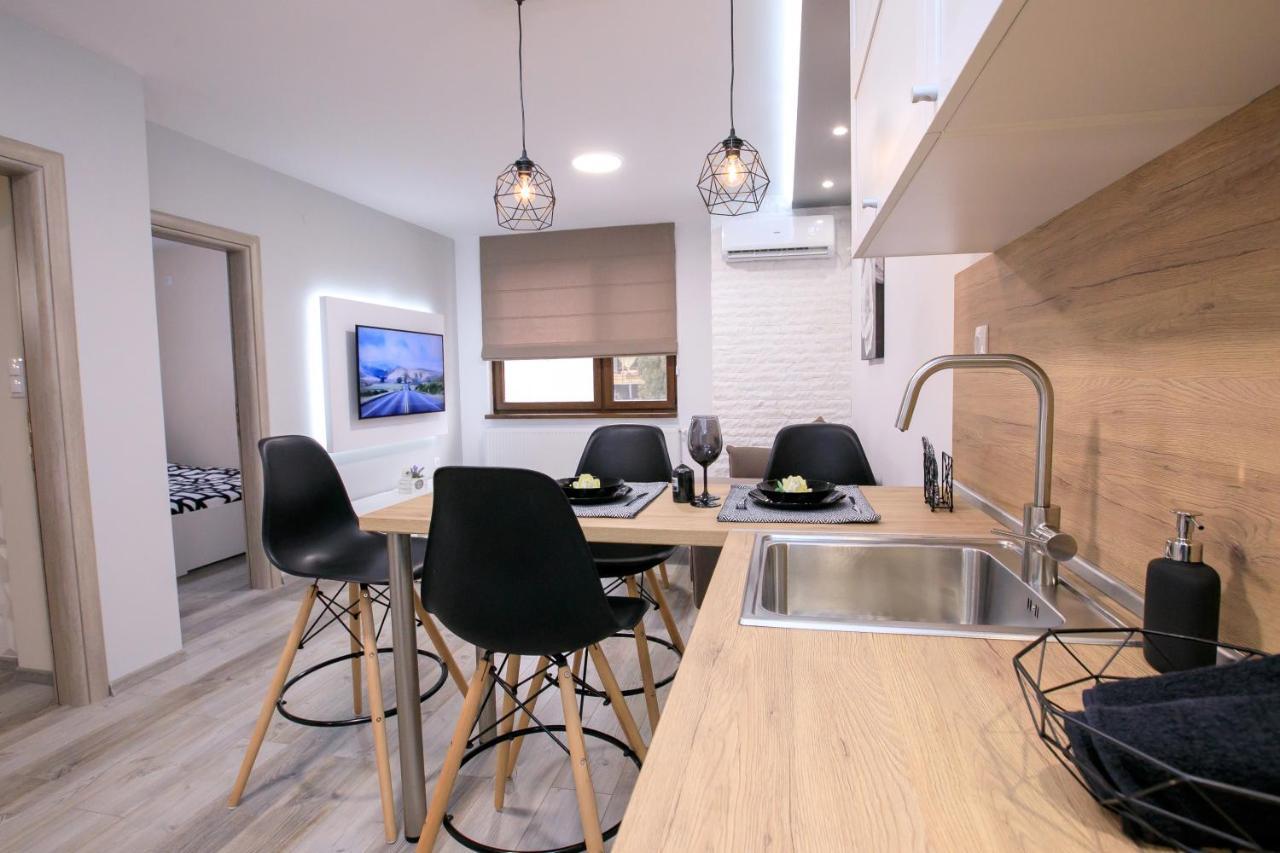 Babylon Park Apartment Sandanski Esterno foto