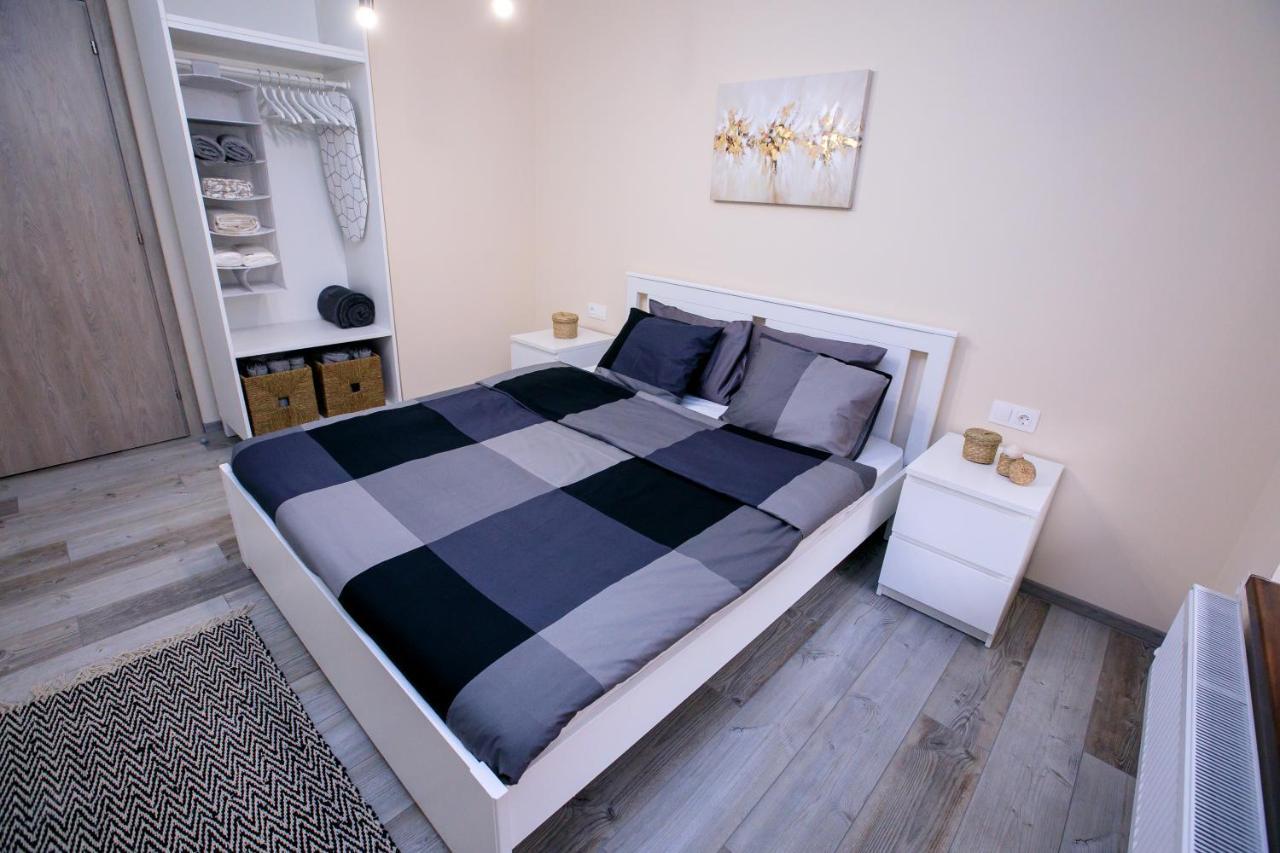 Babylon Park Apartment Sandanski Esterno foto