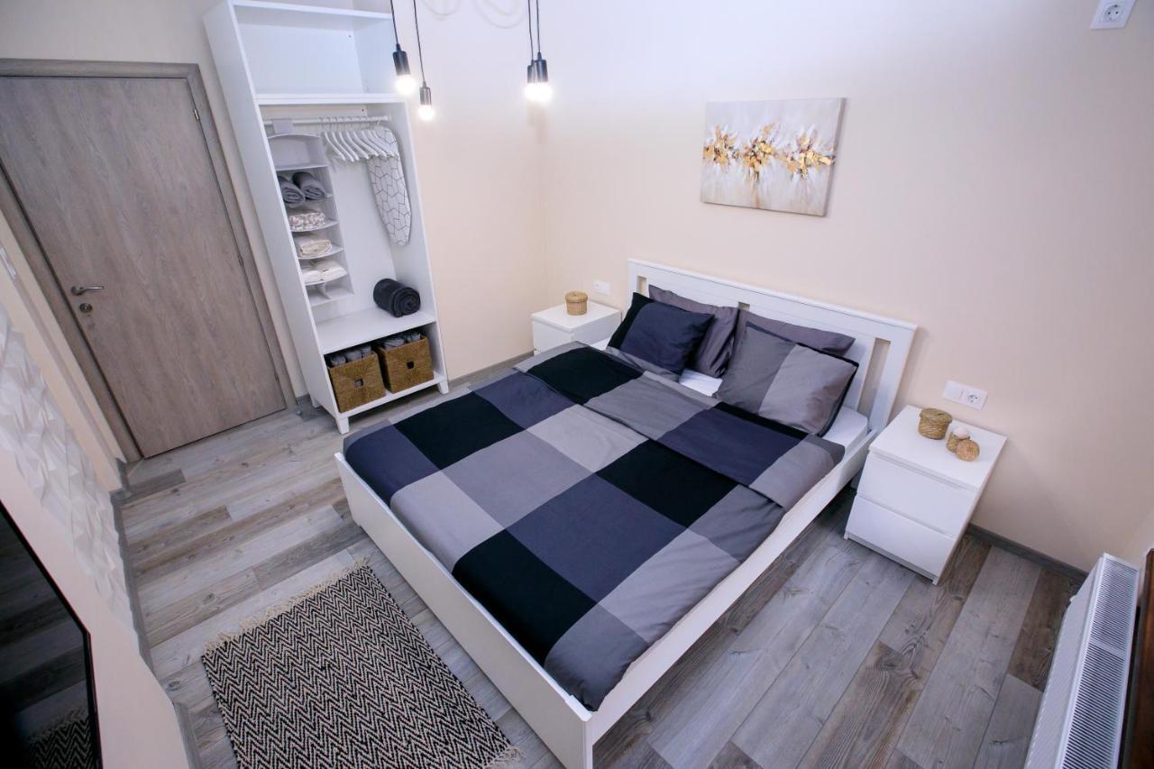 Babylon Park Apartment Sandanski Esterno foto