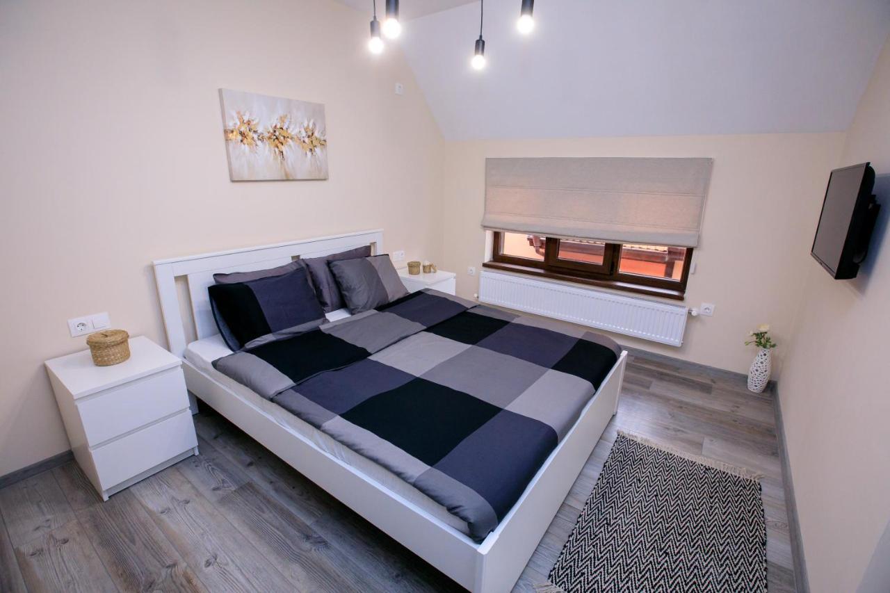 Babylon Park Apartment Sandanski Esterno foto