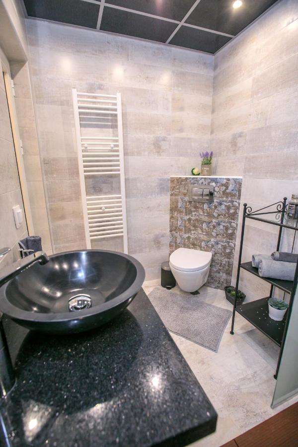 Babylon Park Apartment Sandanski Esterno foto